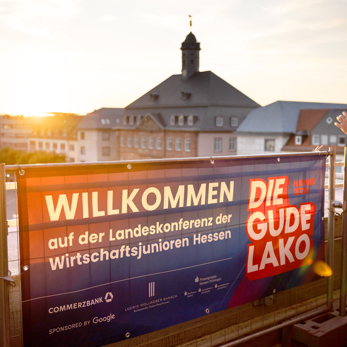 Welcome-Abend über den Dächern der Stadt